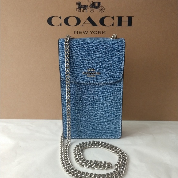 snap phone crossbody
